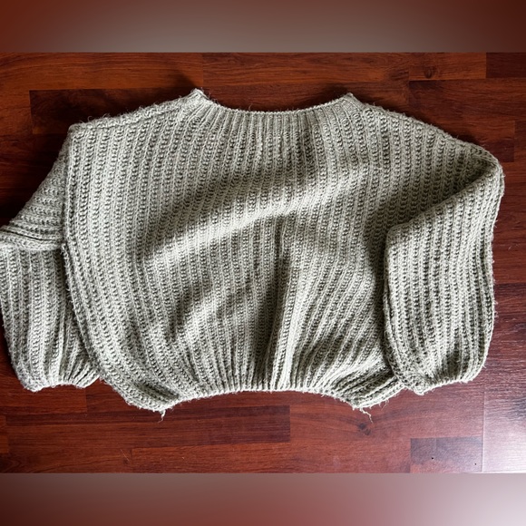 Princess Polly Knitted Green Sweater size S|M - Picture 6 of 8